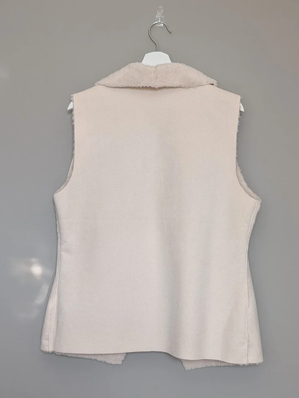 Le Luce Cream Faux Suede and Shearling Open Front Vest